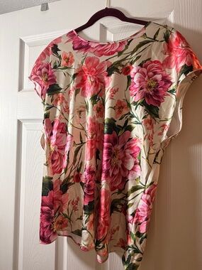 Express Floral Pink & Cream Women’s Blouse